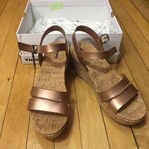 Sonoma rose gold wedges